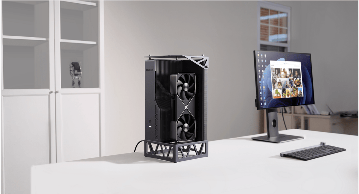 UGREEN LinkStation eGPU Dock with OCuLink 64Gbps & ThunderBolt™ 5